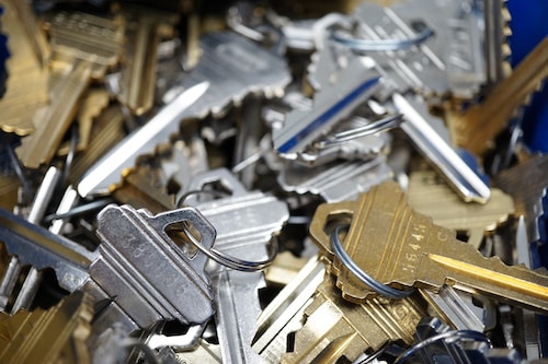 Key Cutting Near Me - Find Your Nearest Keycutter (All Keys Cut)